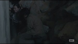 Us- Glenn tries to free Tara from rubble