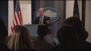 New Hampshire- Mike dazzles the journalists at a press briefing