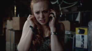 I Found You- Jessica tries calling for help