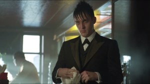 Viper- Oswald cleans glasses