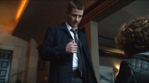 Harvey Dent- Gordon tells Selina that she needs to describe the Wayne killer to a sketch artist