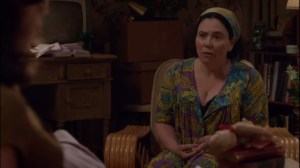 Monkey Business- Loretta Gladwin, played by Alex Borstein, talks to Bill and Virginia about working with Gil