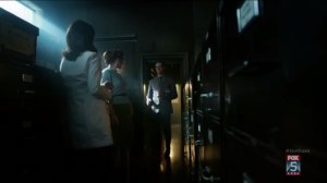 By Fire- Nygma has a riddle for Kringle