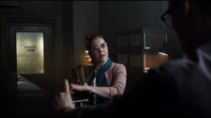 Knock, Knock- Nygma tries and fails to ask out Kristen Kringle