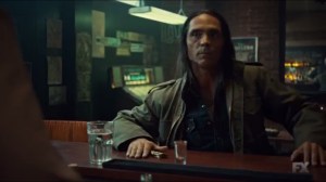 Loplop- Hanzee pays for his drink, despite the insults