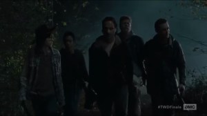 Last Day on Earth- Group goes on foot while carrying Maggie