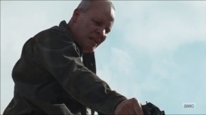 Last Day on Earth- Savior won't kill Carol for some reason