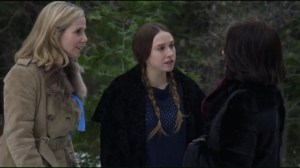 Camp David- Catherine learns that Selina gave her pen to the Chinese