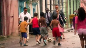 No es Facil- Pod plays futbol with some kids