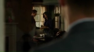 better-to-reign-in-hell-jim-spots-leslie-with-another-man