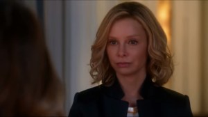 supergirl-cat-tells-supergirl-that-she-wont-let-her-down