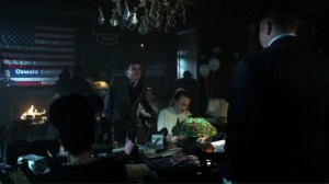 look-into-my-eyes-penguins-campaign-office