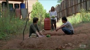 go-getters-jesus-joins-maggie-and-sasha-at-the-graves