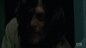hearts-still-beating-daryl-makes-his-escape