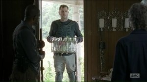 hearts-still-beating-richard-needs-to-speak-with-morgan-and-carol