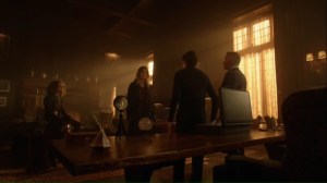 smile-like-you-mean-it-bruce-has-the-money-ready-for-maria-kyle