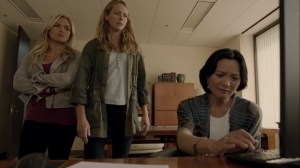 iMprint- Dr. Taylor shows footage of Rebecca to Lauren and Caitlin- The Gifted, Fox, X-Men