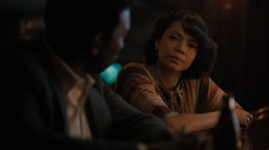 Kiss Tomorrow Goodbye- Amelia chats with Wayne at the bar- HBO, True Detective