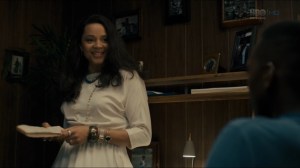 The Big Never- Amelia presents her new information to Wayne- HBO, True Detective