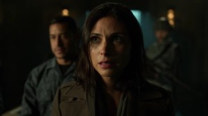 13 Stitches- Leslie is brought into the precinct- Fox, Gotham