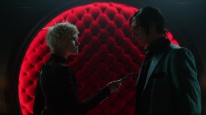 Pena Dura- Riddler tells Barbara that Hugo Strange might be controlling him- Fox, Gotham