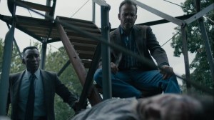 The Final Country- Wayne and Roland next to Tom Purcell's dead body- HBO, True Detective