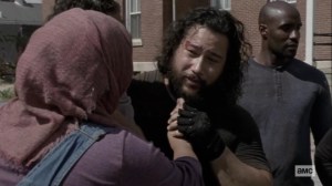 Chokepoint- Nabila finds Jerry with bruises on his face- AMC, The Walking Dead