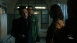 I Am Bane- Penguin points a gun at Barbara's baby- Fox, Gotham