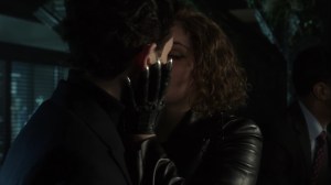 The Trial of Jim Gordon- Bruce and Selina kiss- Fox, Gotham