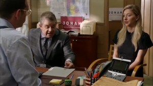 Discovery Weekend- Amanda, played by Heidi Gardner, wants Jonah to sign her NDA- Veep, HBO