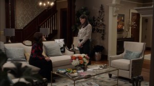 Super Tuesday- Selina tries to implicate Marjorie in the Meyer Fund scandal- Veep, HBO