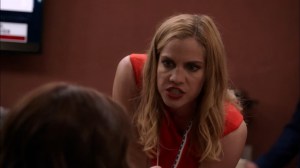 Veep- Amy shoots down Selina's proposal for Jonah's delegates- HBO