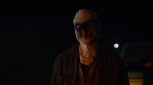 It's Summer and We're Running Out of Ice- Kavalry member about to throw lettuce at Sutton- HBO, Watchmen