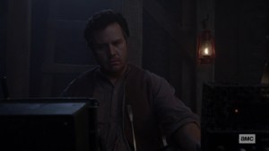 Bonds- Eugene makes contact- AMC, The Walking Dead