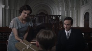 A God Walks Into a Bar- Crookshanks gives Jon a Bible- HBO, Watchmen