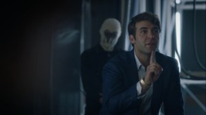 See How They Fly- Keene addresses the Seventh Kavalry- HBO, Watchmen