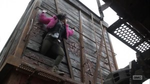 Splinter- Princess escapes the boxcar- AMC, The Walking Dead