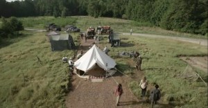 The Lucky Ones- Commonwealth convoy arrives at Hilltop- AMC, The Walking Dead