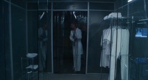 Saw X- Cecilia Pederson, played by Synnøve Macody Lund, brings John into the operating room