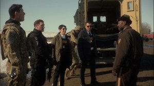 The Useless Hand- Farr speaks with Agents Joaquin, Meyer, and other federal agents about Dorothy- Fargo, FX