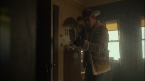 The Useless Hand- Roy searches Gator's room- Fargo, FX